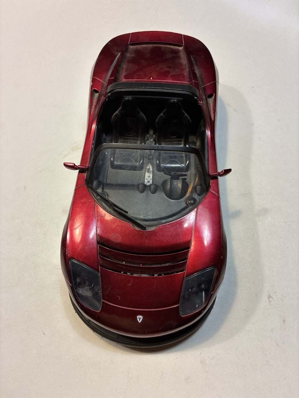 Maisto 1:24 2009 Chrysler ME Four Twelve Die Cast Car.